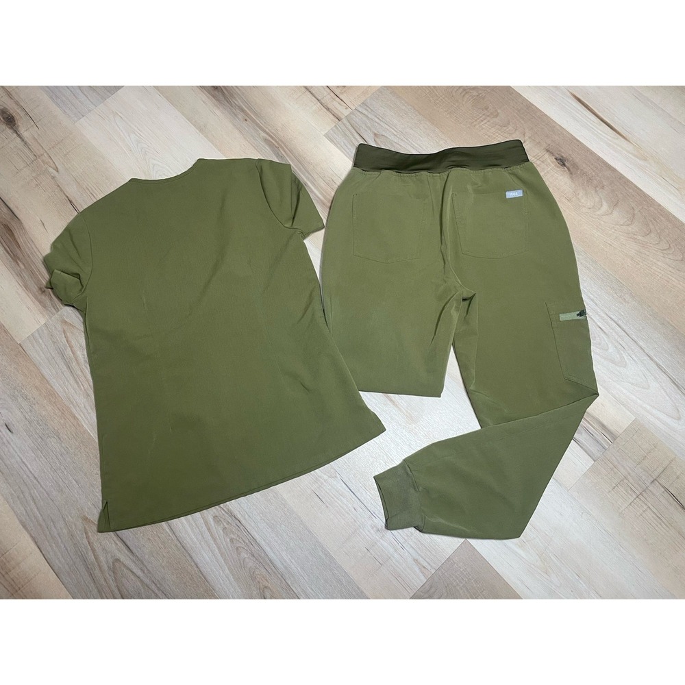 FIGS Scrub Set Womens XS Olive Green Top Pants Jogger Medical Uniform - Picture 8 of 8